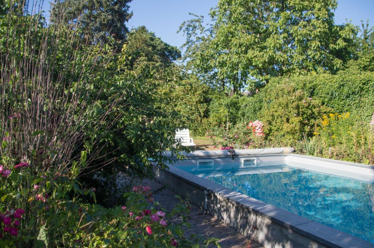 B And B Comme Chez Soi La Hestre Екстер'єр фото